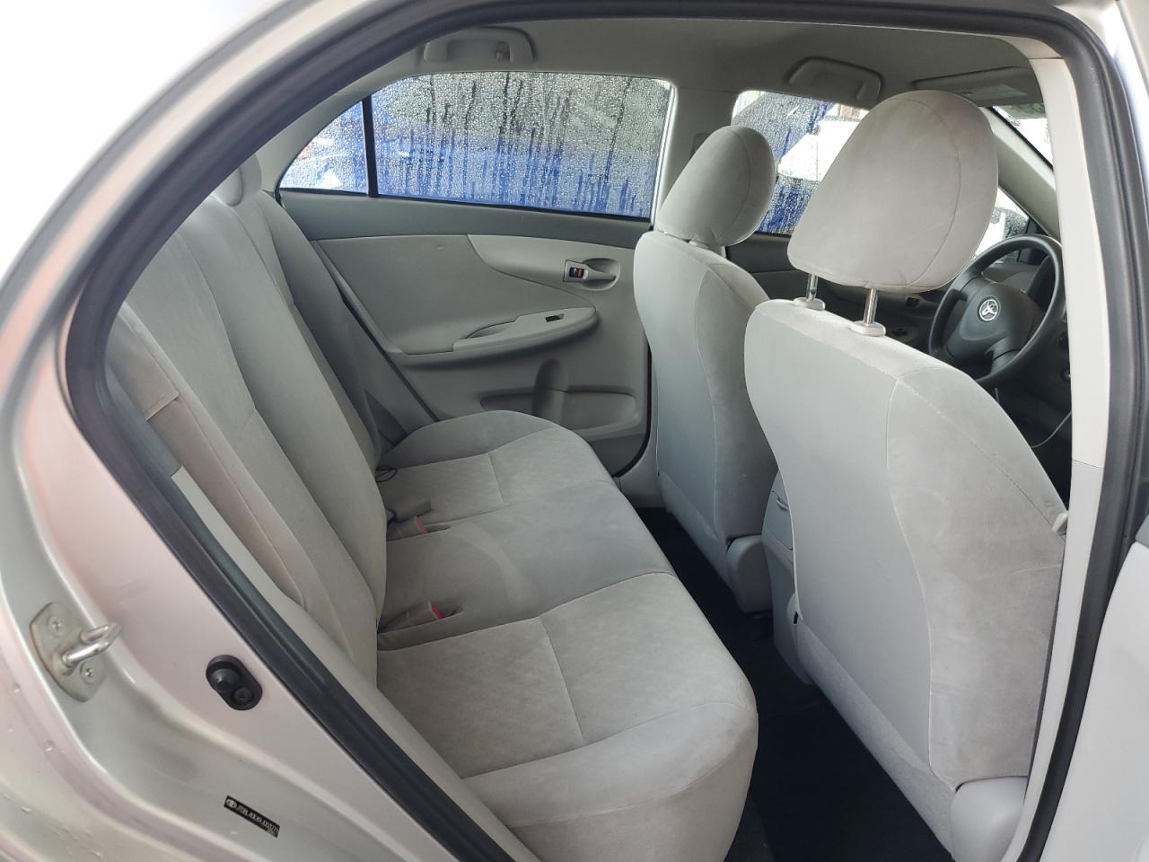 2009 Toyota Corolla - Image 10