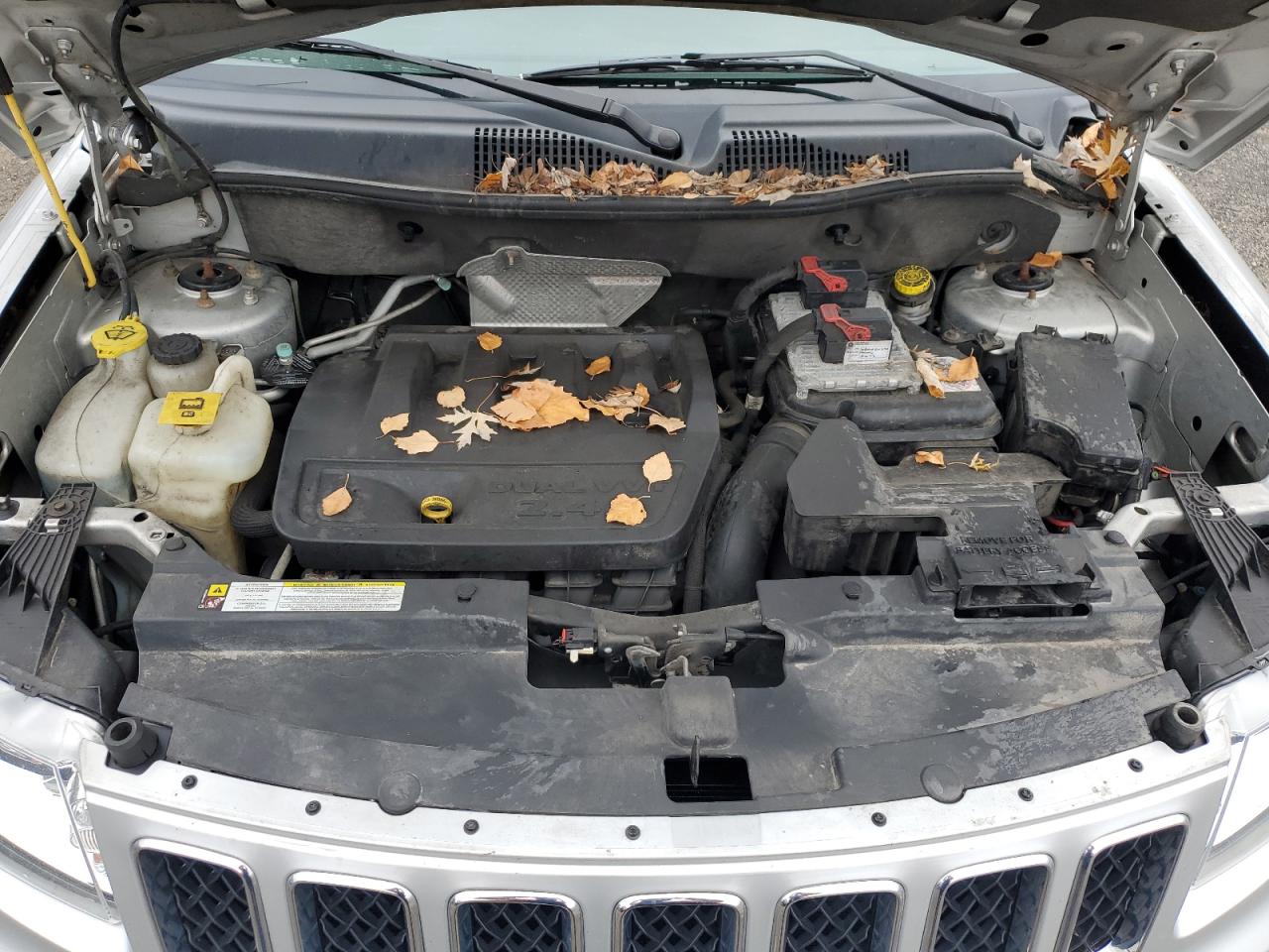 2011 Jeep Compass Sport VIN: 1J4NT1FB4BD150842 Lot: 81776603