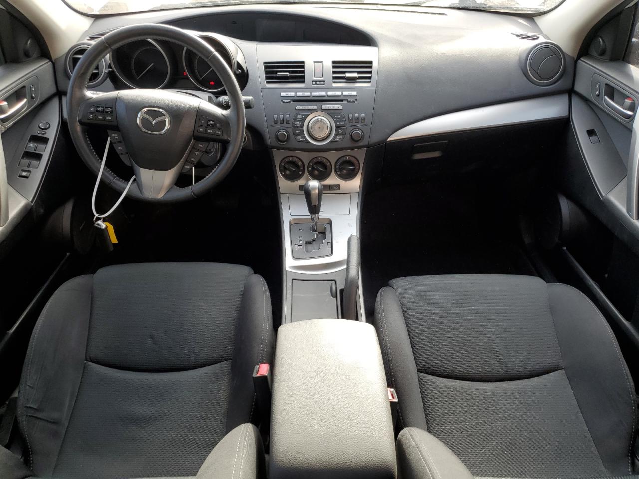 JM1BL1K56B1386029 2011 Mazda 3 S