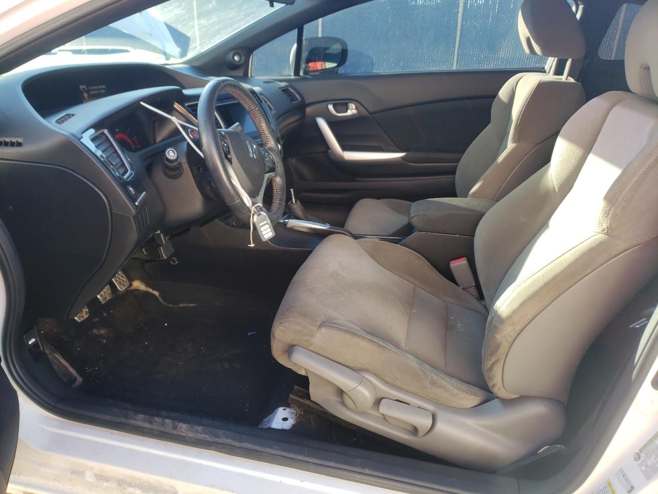 2HGFG4A52FH100548 2015 Honda Civic Si