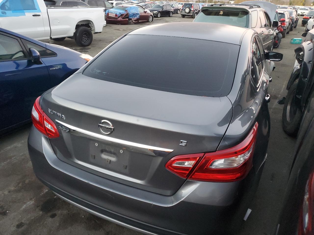 2017 Nissan Altima 2.5 VIN: 1N4AL3AP5HN303238 Lot: 81381463