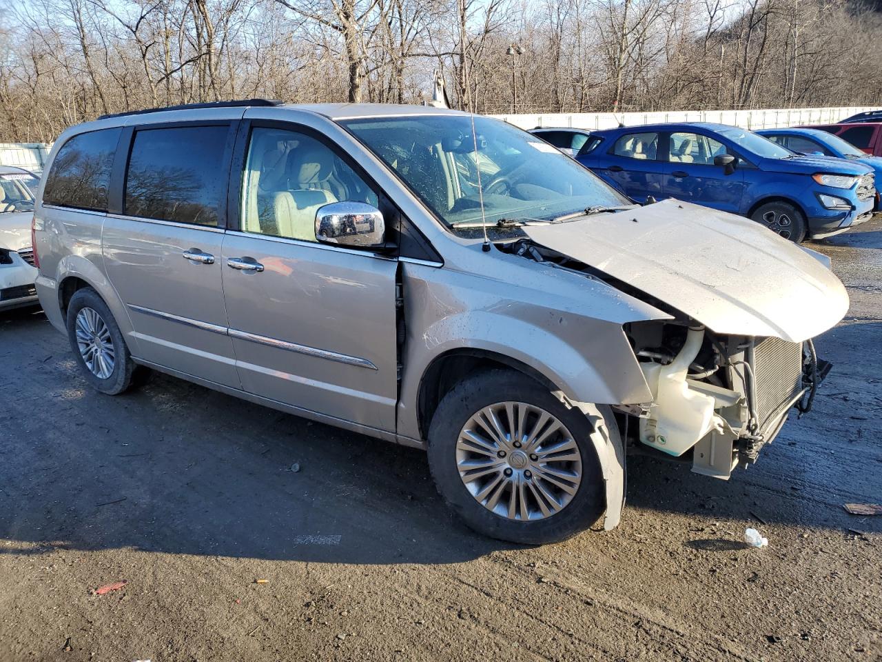 2013 Chrysler Town & Country Touring L VIN: 2C4RC1CG0DR737319 Lot: 79257373