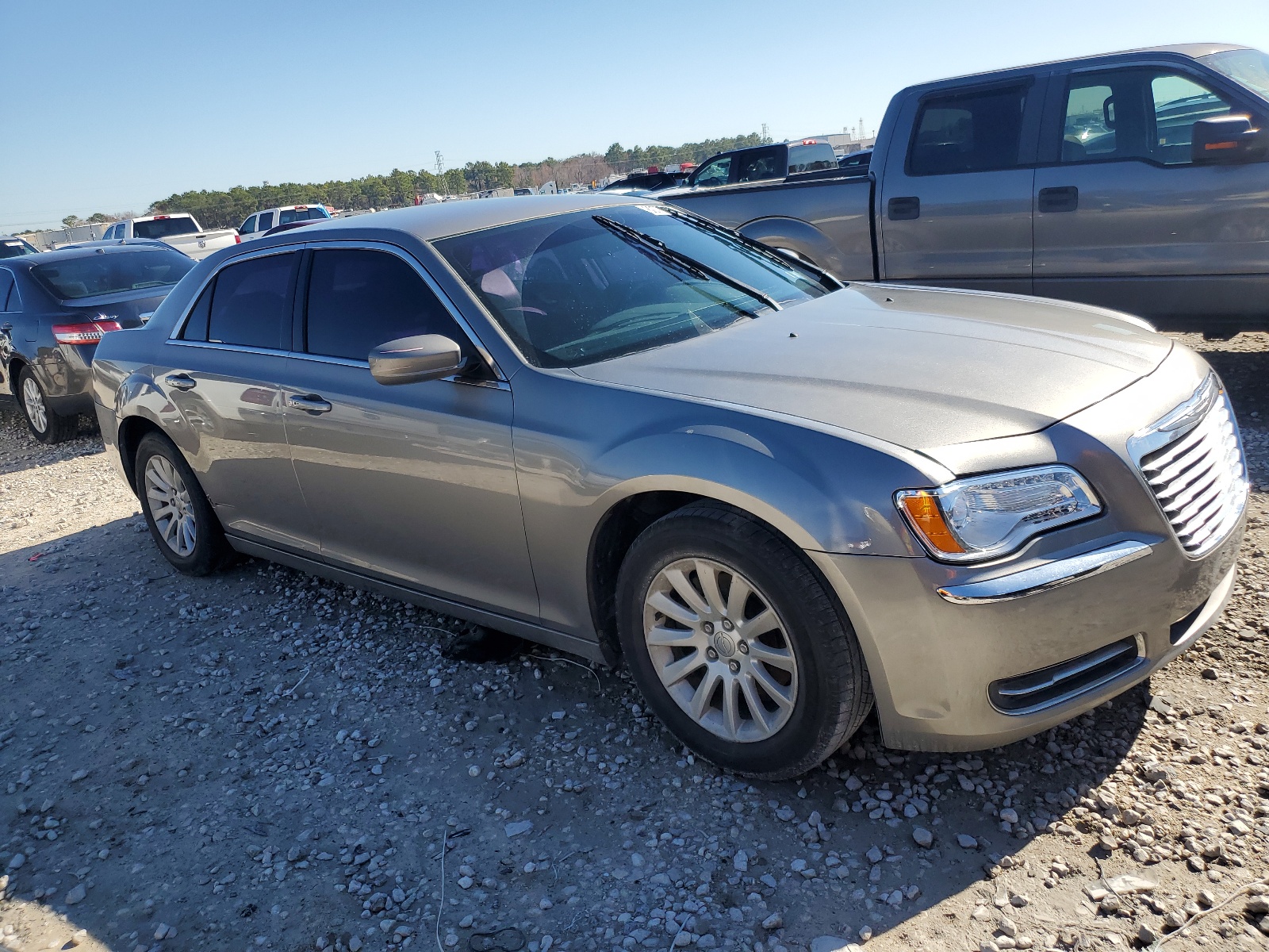 2014 Chrysler 300 vin: 2C3CCAAG3EH269347