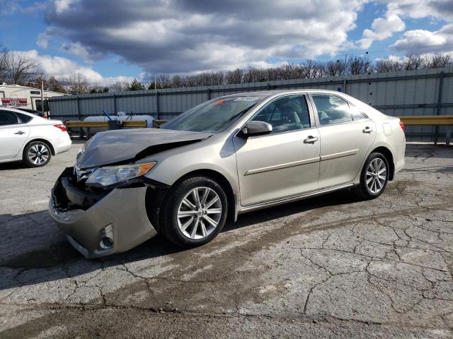  TOYOTA CAMRY 2014 Бежевий