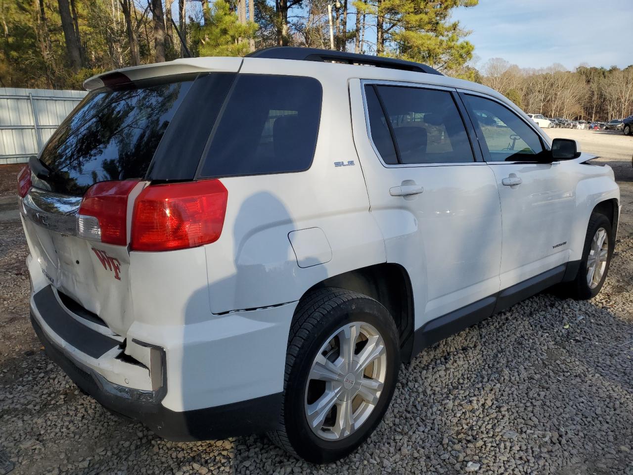 2017 GMC Terrain - Image 3