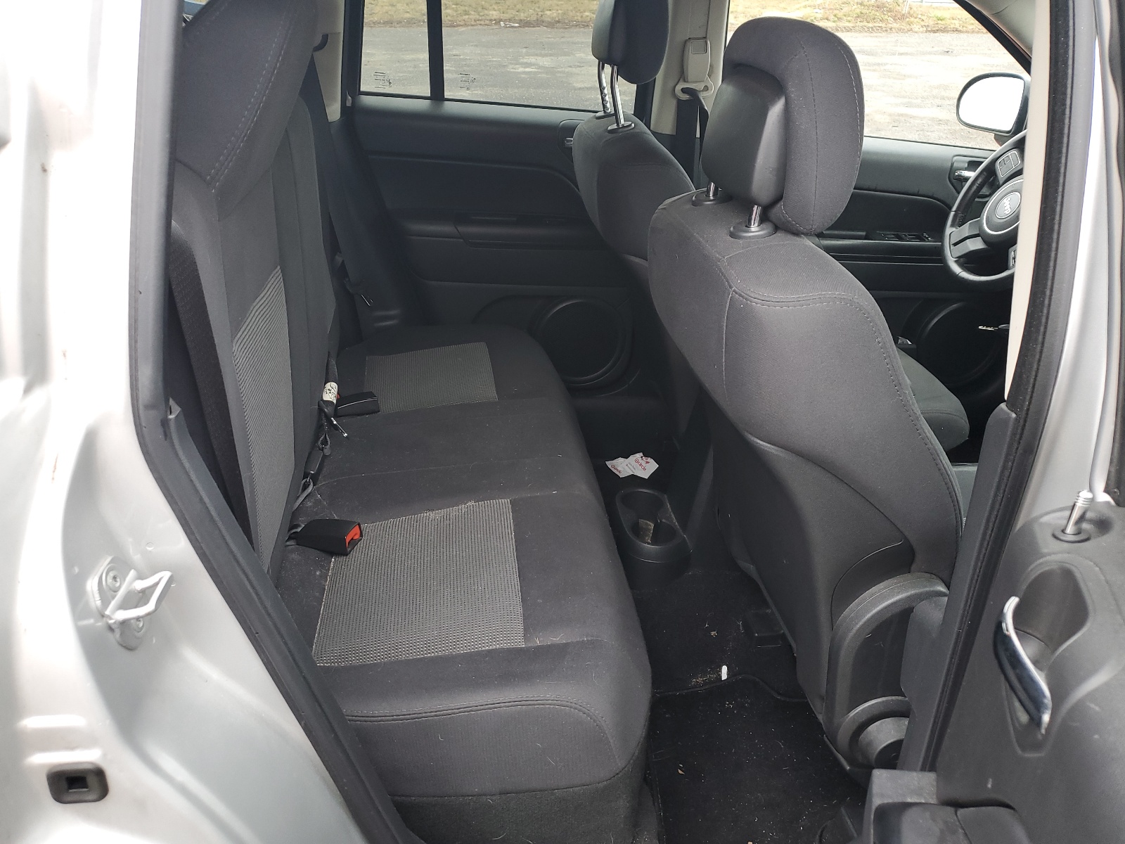 1J4NT1FB4BD150842 2011 Jeep Compass Sport