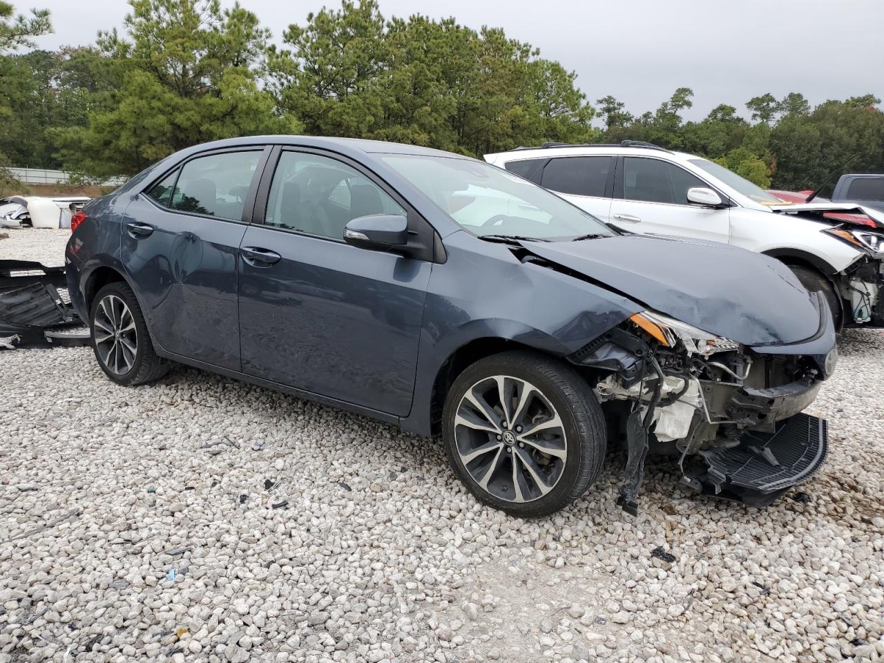 2017 Toyota Corolla L VIN: 5YFBURHE7HP631752 Lot: 80900403