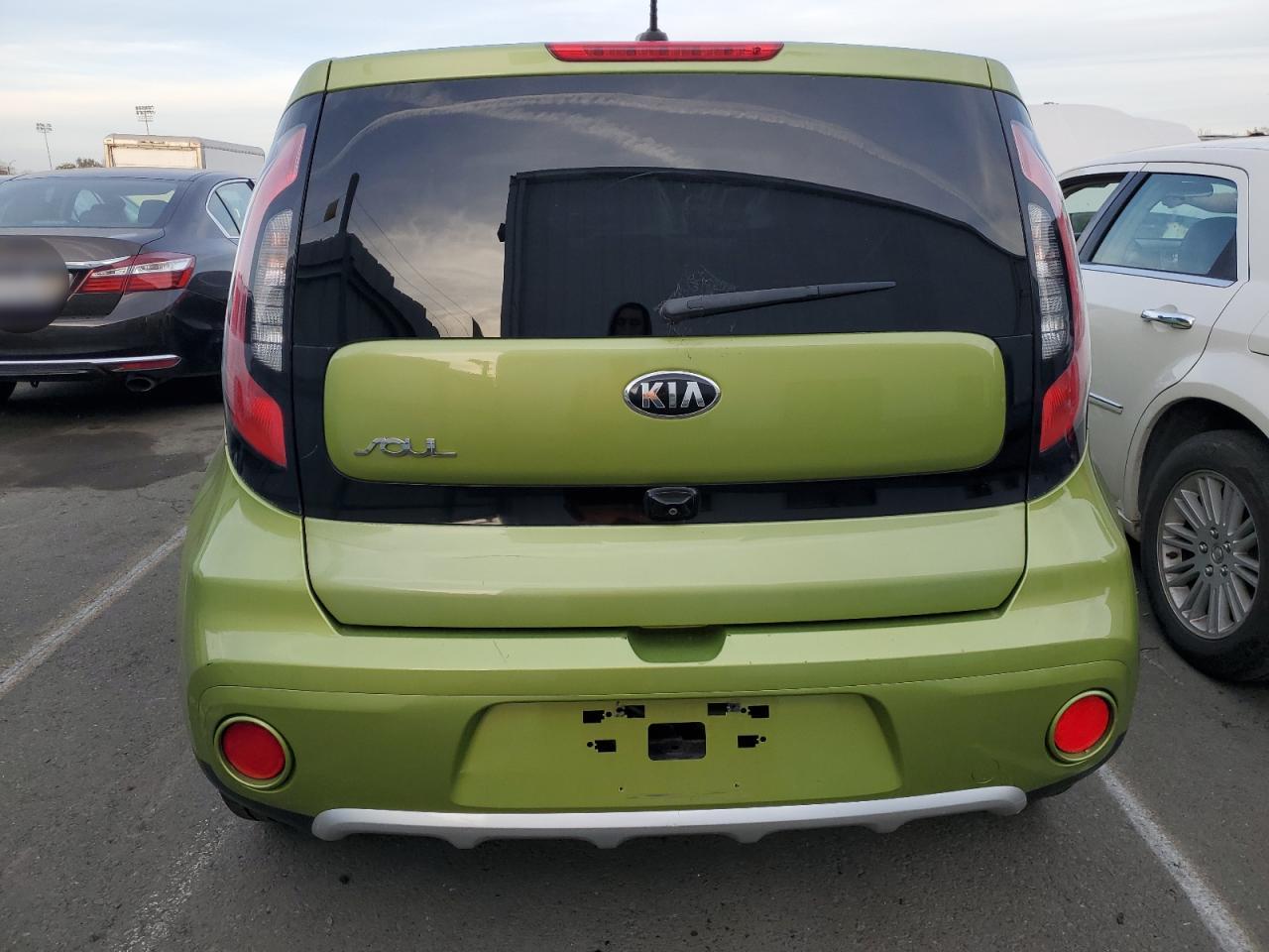 2018 Kia Soul + VIN: KNDJP3A5XJ7897185 Lot: 80956963