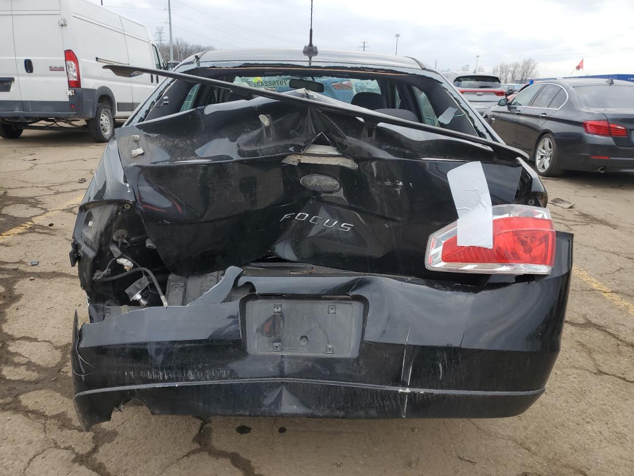 2010 Ford Focus - Image 6