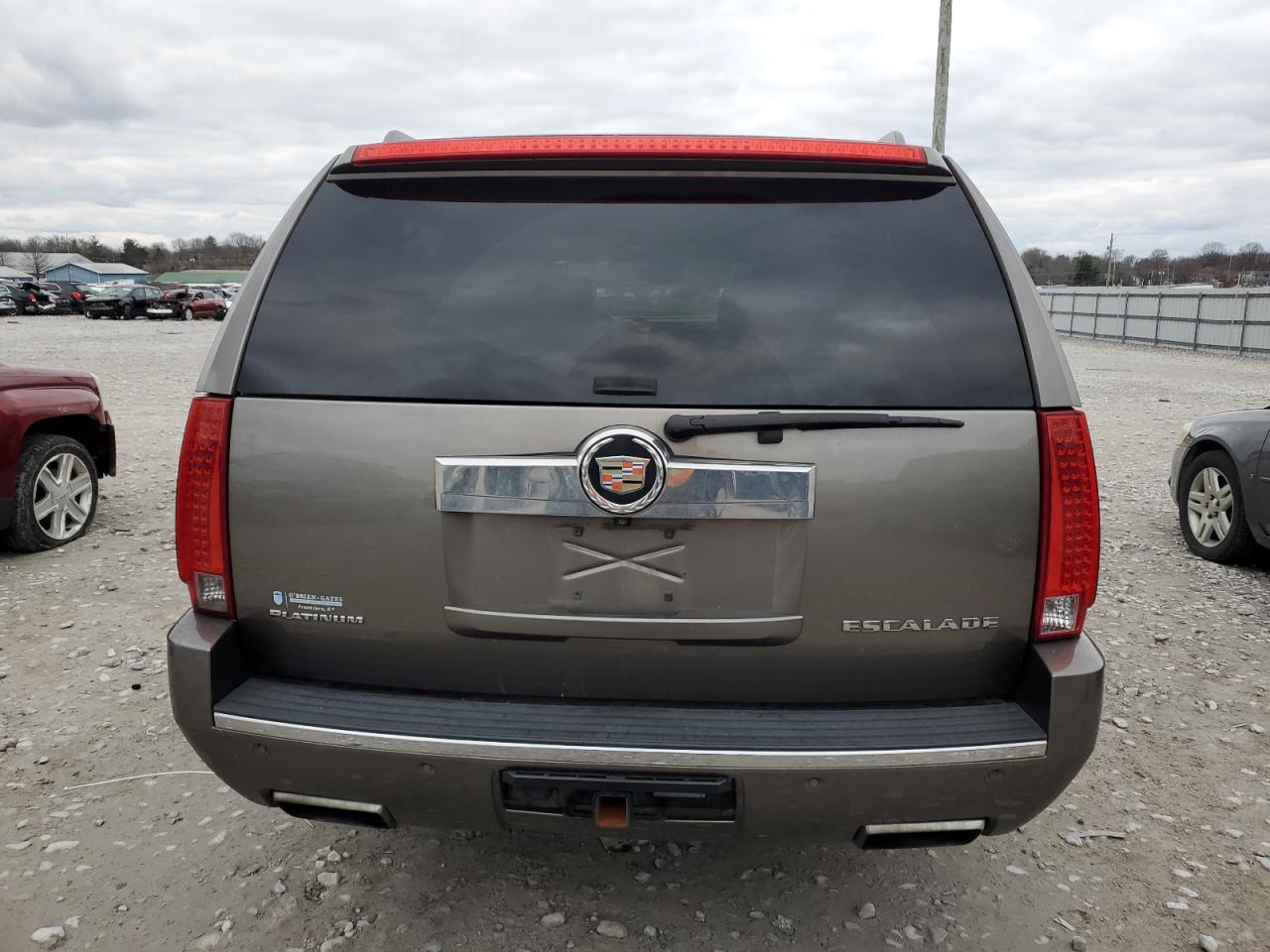 1GYS4KEF3DR167812 2013 Cadillac Escalade Esv Platinum