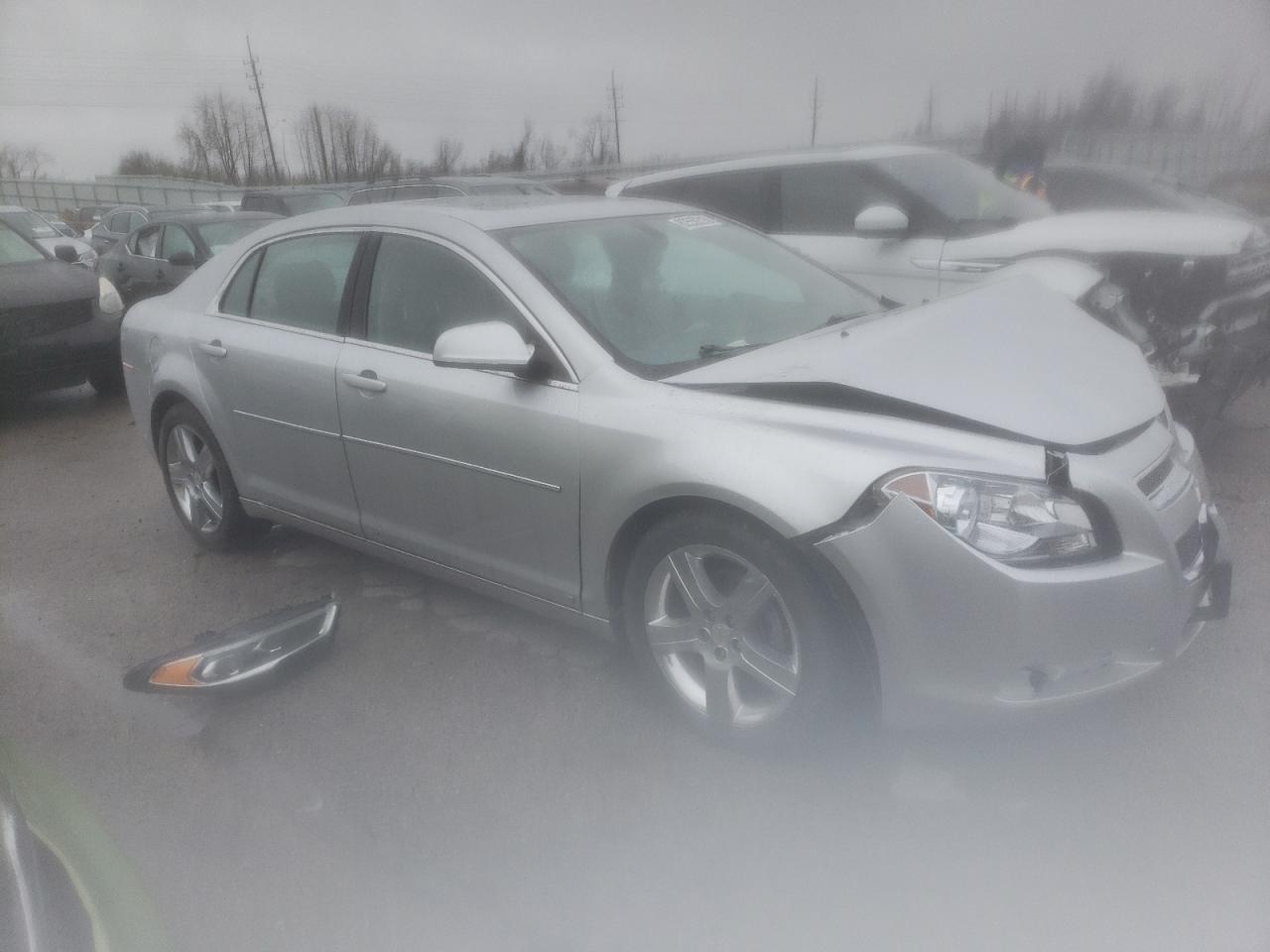 1G1ZD5E72BF266045 2011 Chevrolet Malibu 2Lt