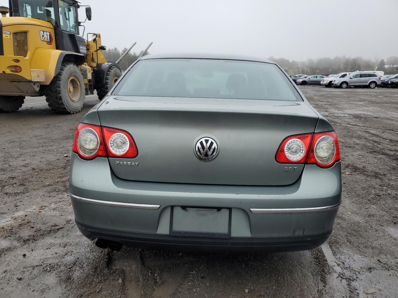 2008 Volkswagen Passat Turbo VIN: WVWJK73C88P031982 Lot: 81484703