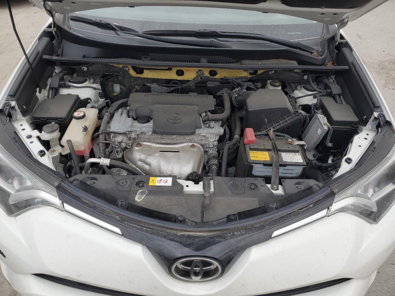 JTMBFREVXHJ124394 2017 Toyota Rav4 Le