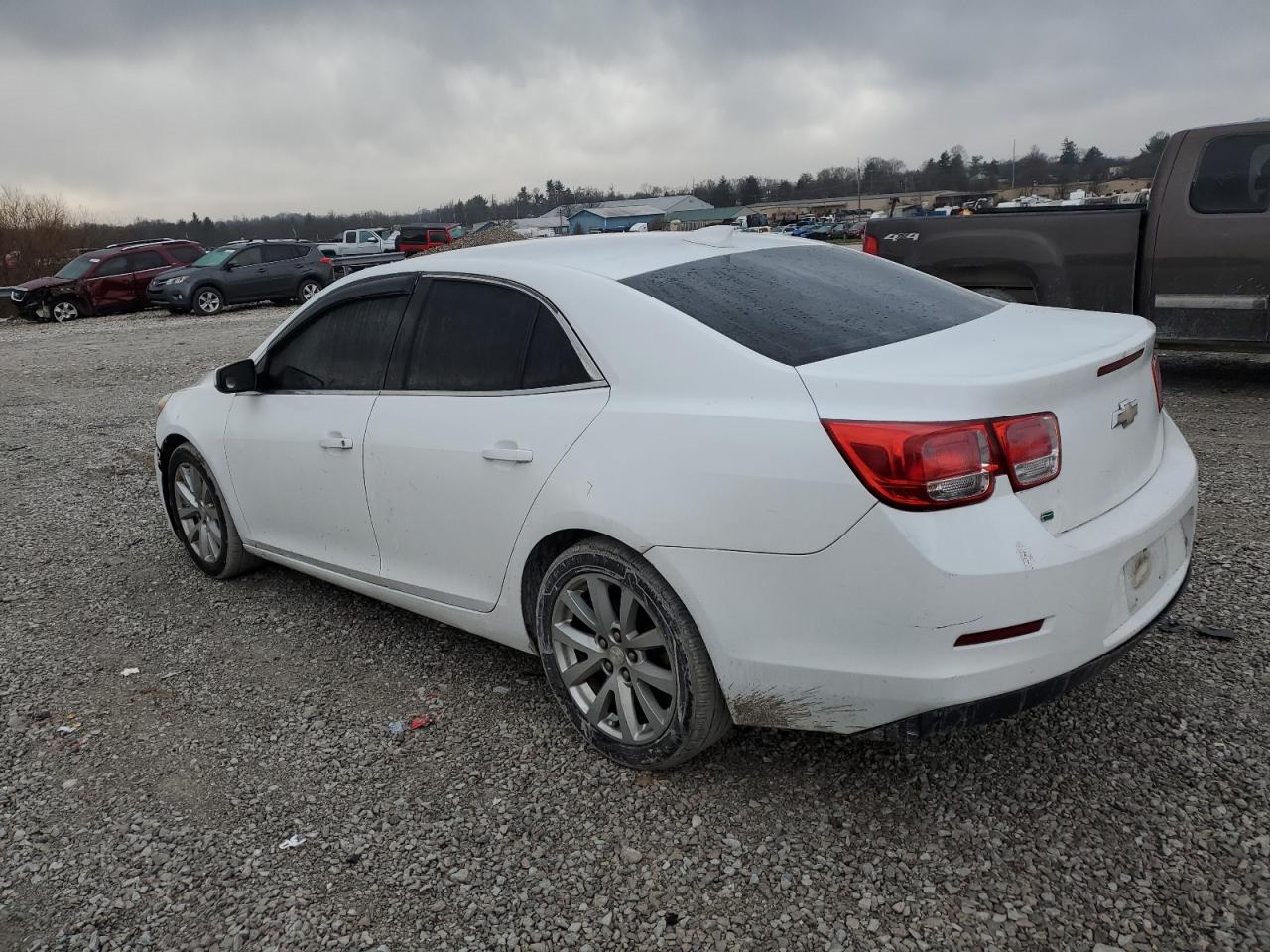 1G11D5SL7FF229125 2015 CHEVROLET MALIBU - Image 2