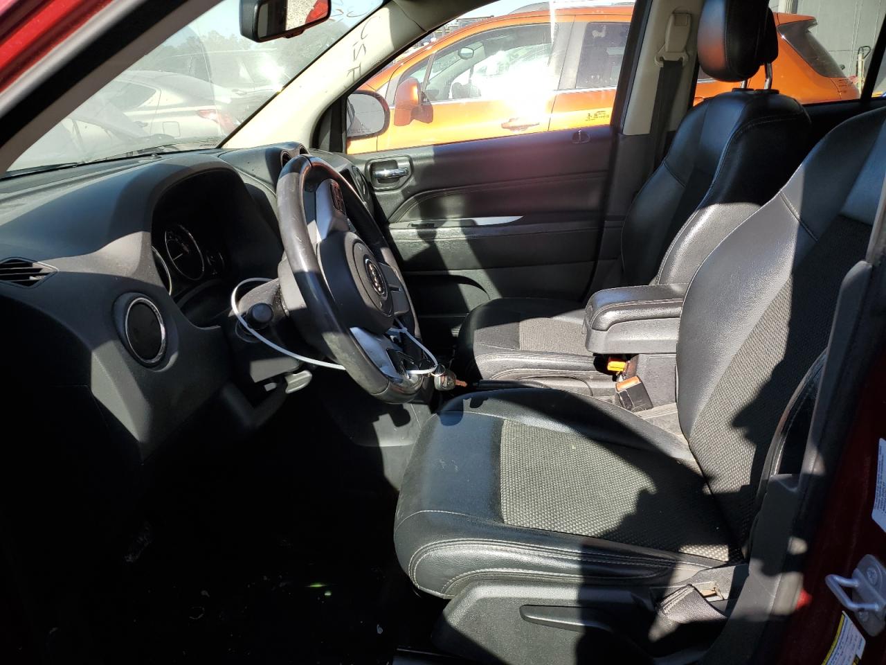 2016 Jeep Compass Latitude VIN: 1C4NJDEB2GD638080 Lot: 78812293