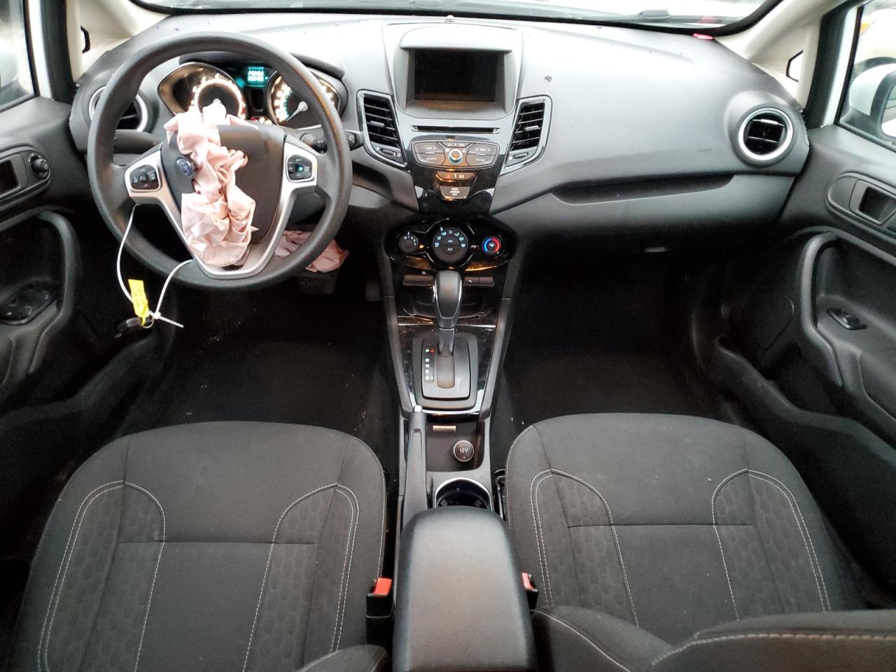 3FADP4BJ7KM137792 2019 Ford Fiesta Se