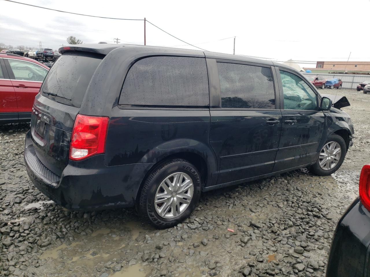 2C4RDGCG8FR614709 2015 Dodge Grand Caravan Sxt