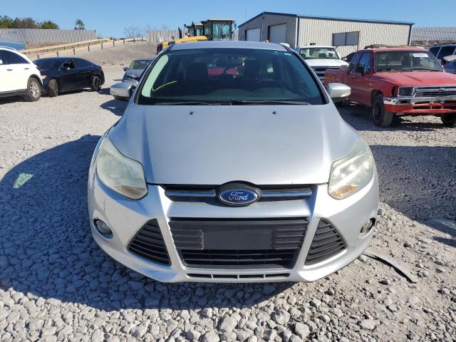 Хэтчбеки FORD FOCUS 2013 Серебристый