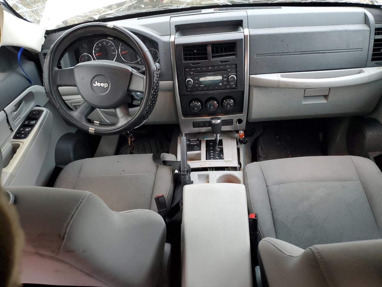 1J8GN28KX8W271392 2008 Jeep Liberty Sport