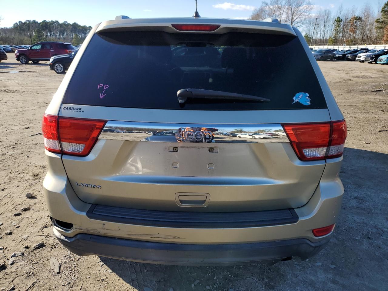 2011 Jeep Grand Cherokee Laredo VIN: 1J4RS4GG0BC588098 Lot: 80894993