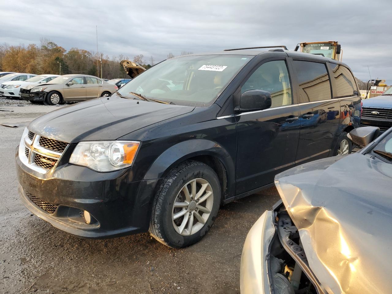 2C4RDGCG9JR223464 2018 Dodge Grand Caravan Sxt