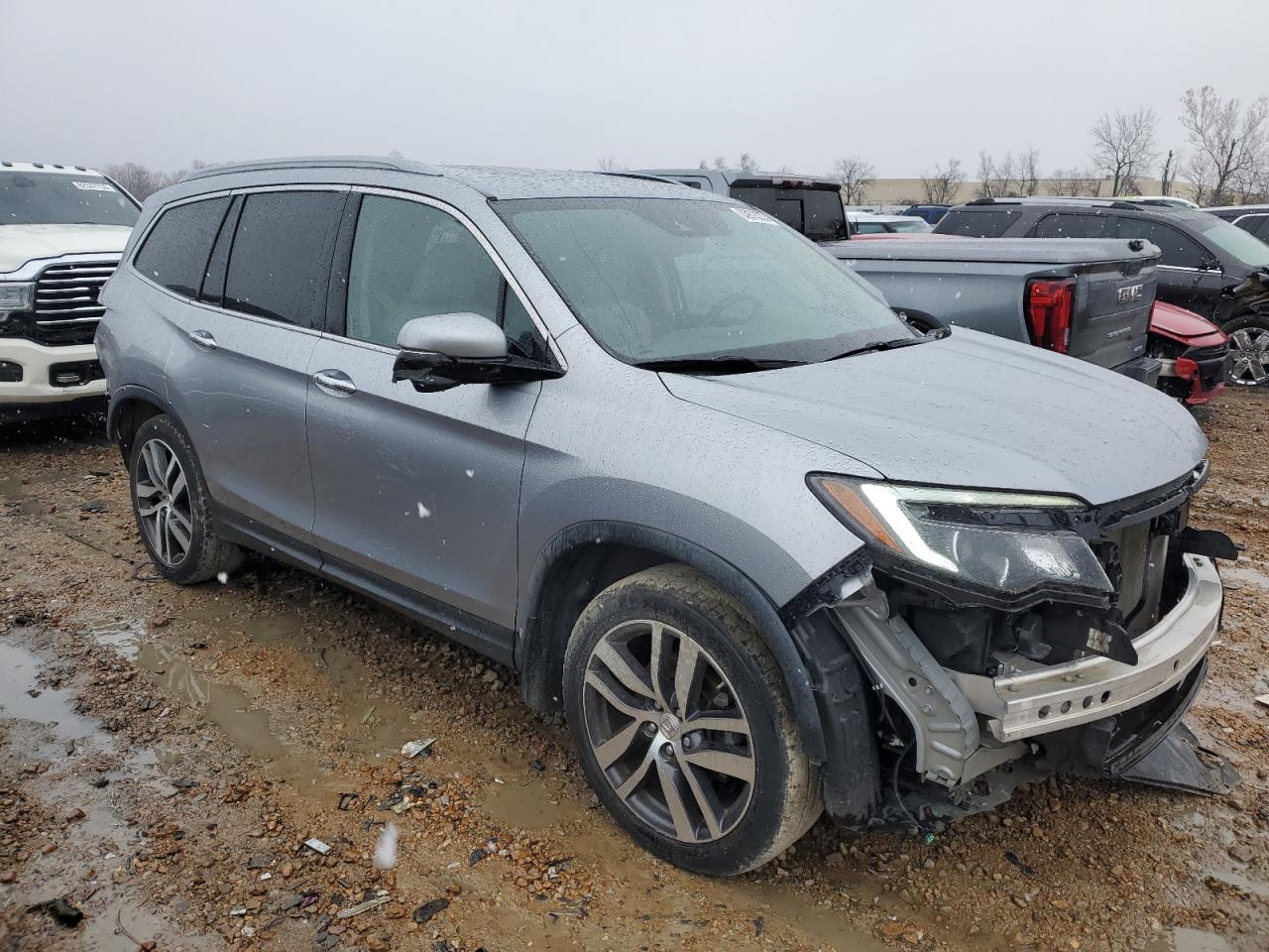 2017 Honda Pilot Touring VIN: 5FNYF5H98HB013528 Lot: 80678333