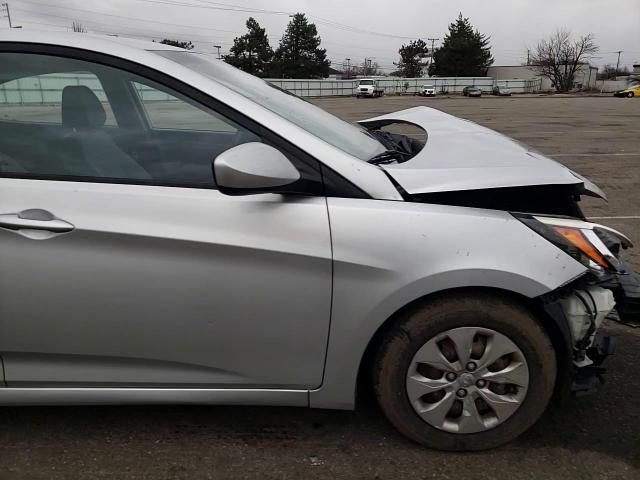 2015 Hyundai Accent Gls VIN: KMHCT4AE8FU794880 Lot: 82233903