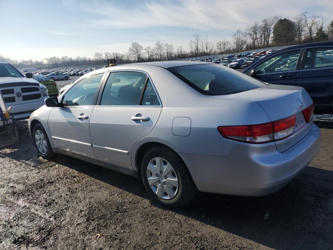 2004 Honda Accord - Image 2