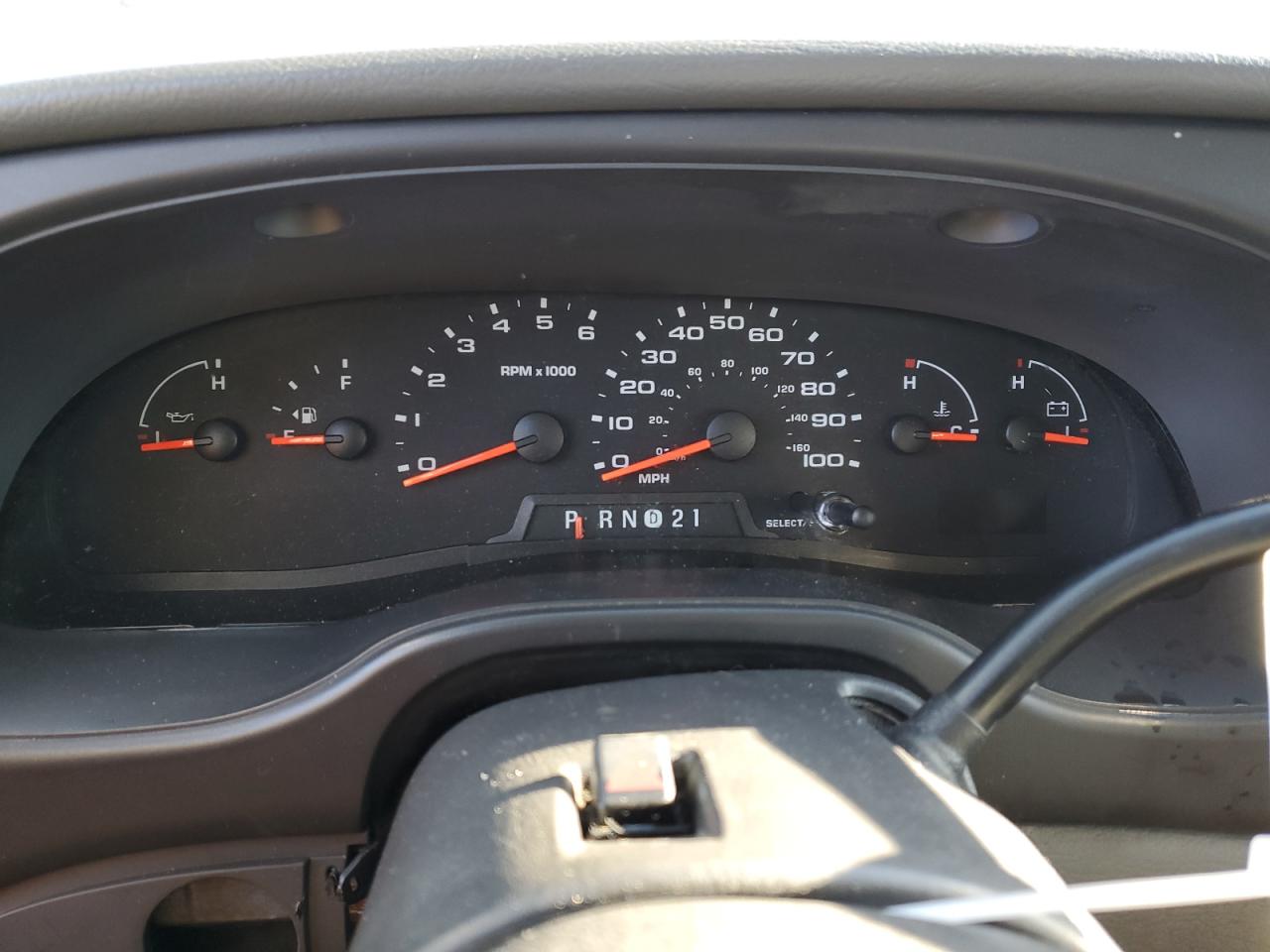 2008 Ford Econoline E350 Super Duty Wagon VIN: 1FBNE31LX8DB16560 Lot: 80282833