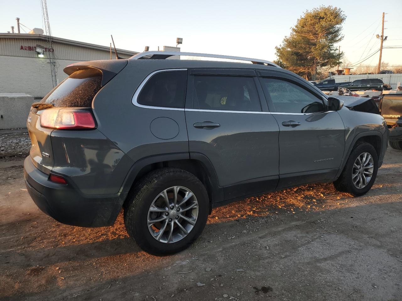 2020 Jeep Cherokee Latitude Plus VIN: 1C4PJMLB0LD523354 Lot: 79513763