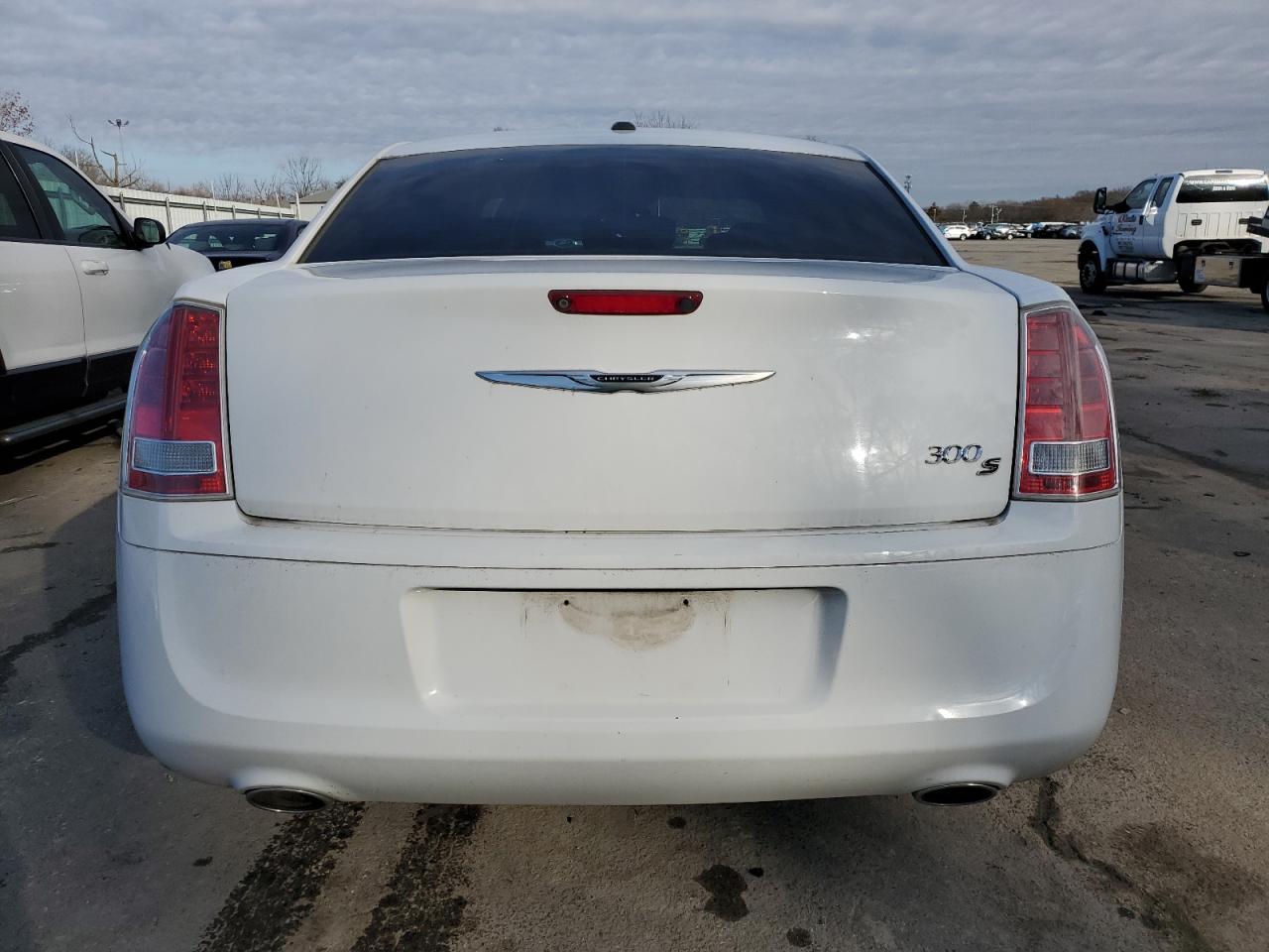 2013 Chrysler 300 S VIN: 2C3CCABG7DH658036 Lot: 77338133