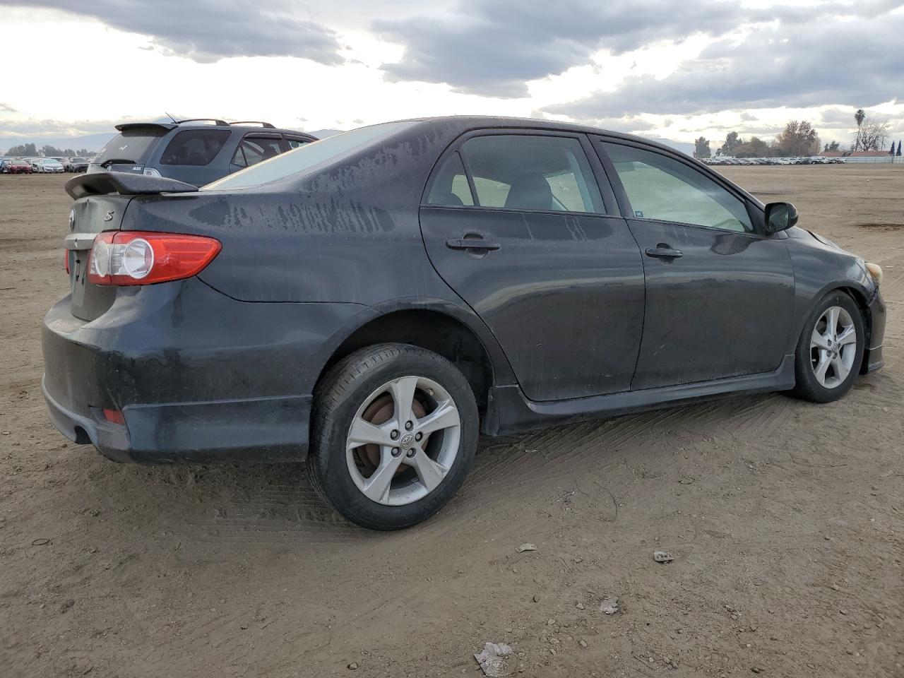 5YFBU4EE9DP203635 2013 Toyota Corolla Base