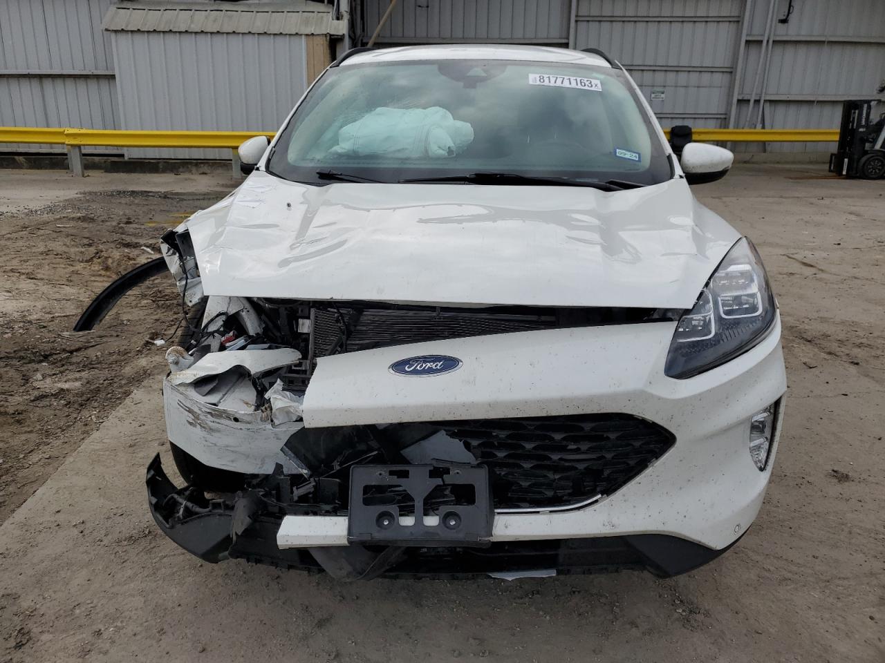 2020 Ford Escape Titanium VIN: 1FMCU9J92LUB15968 Lot: 81771163