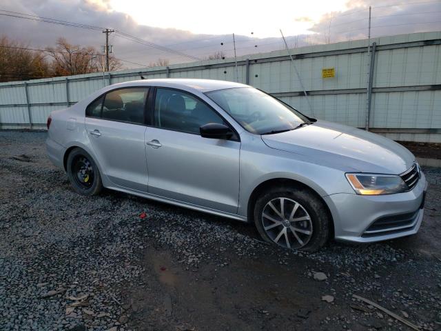 Седани VOLKSWAGEN JETTA 2016 Сріблястий