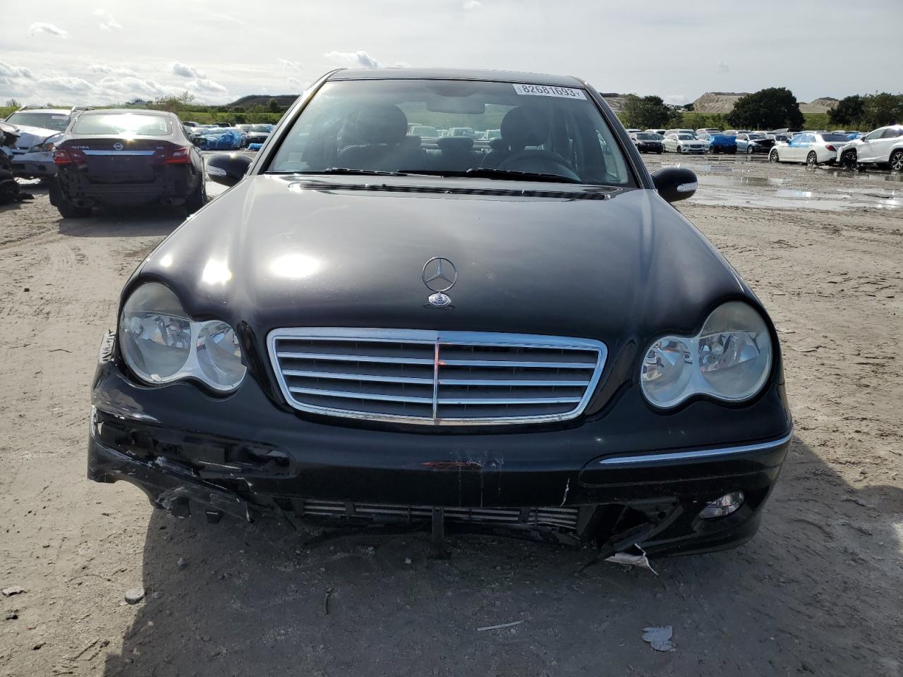 2005 Mercedes-Benz C 230K Sport Sedan VIN: WDBRF40JX5F608438 Lot: 82681693