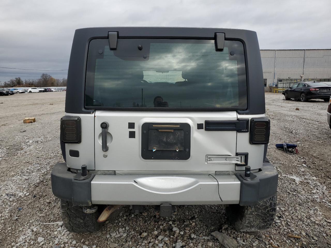 2012 Jeep Wrangler Unlimited Sahara VIN: 1C4HJWEGXCL195942 Lot: 79828043