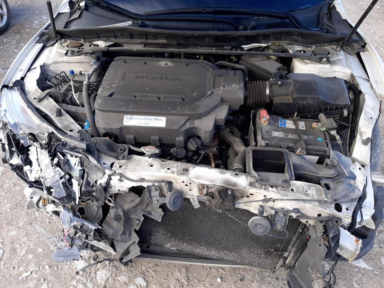 1HGCR3F98HA019266 2017 Honda Accord Touring