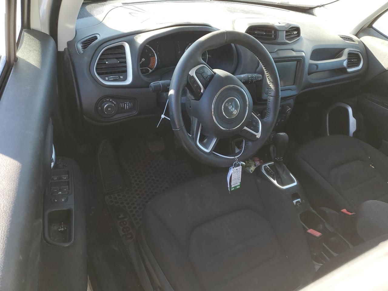 ZACNJABB1KPK31880 2019 Jeep Renegade Latitude