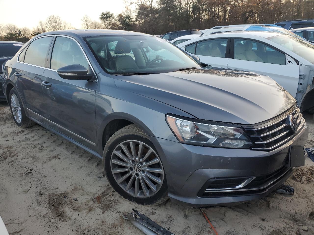 2016 Volkswagen Passat Se VIN: 1VWBT7A32GC012268 Lot: 85842395