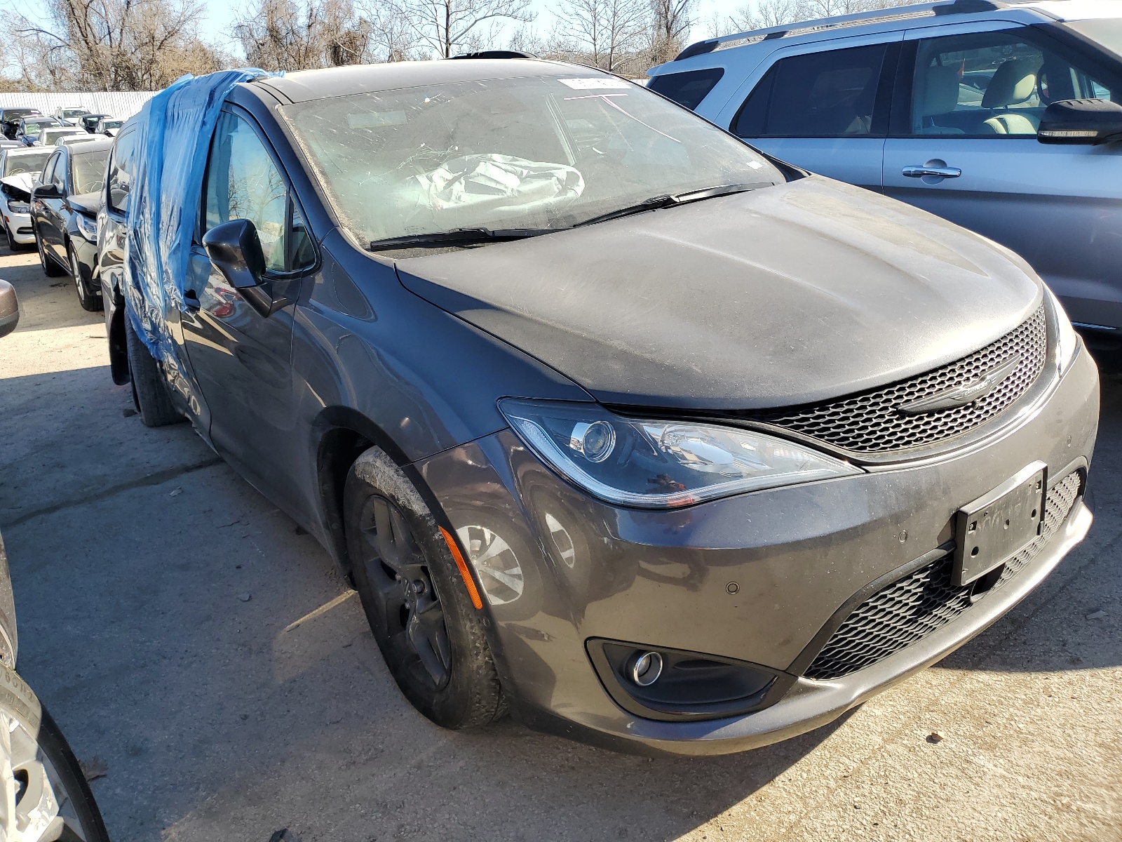 2019 Chrysler Pacifica Touring L Plus vin: 2C4RC1EG2KR588373