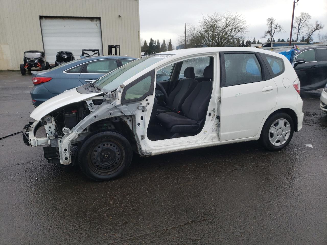 2013 Honda Fit VIN: JHMGE8G38DC019168 Lot: 81959403