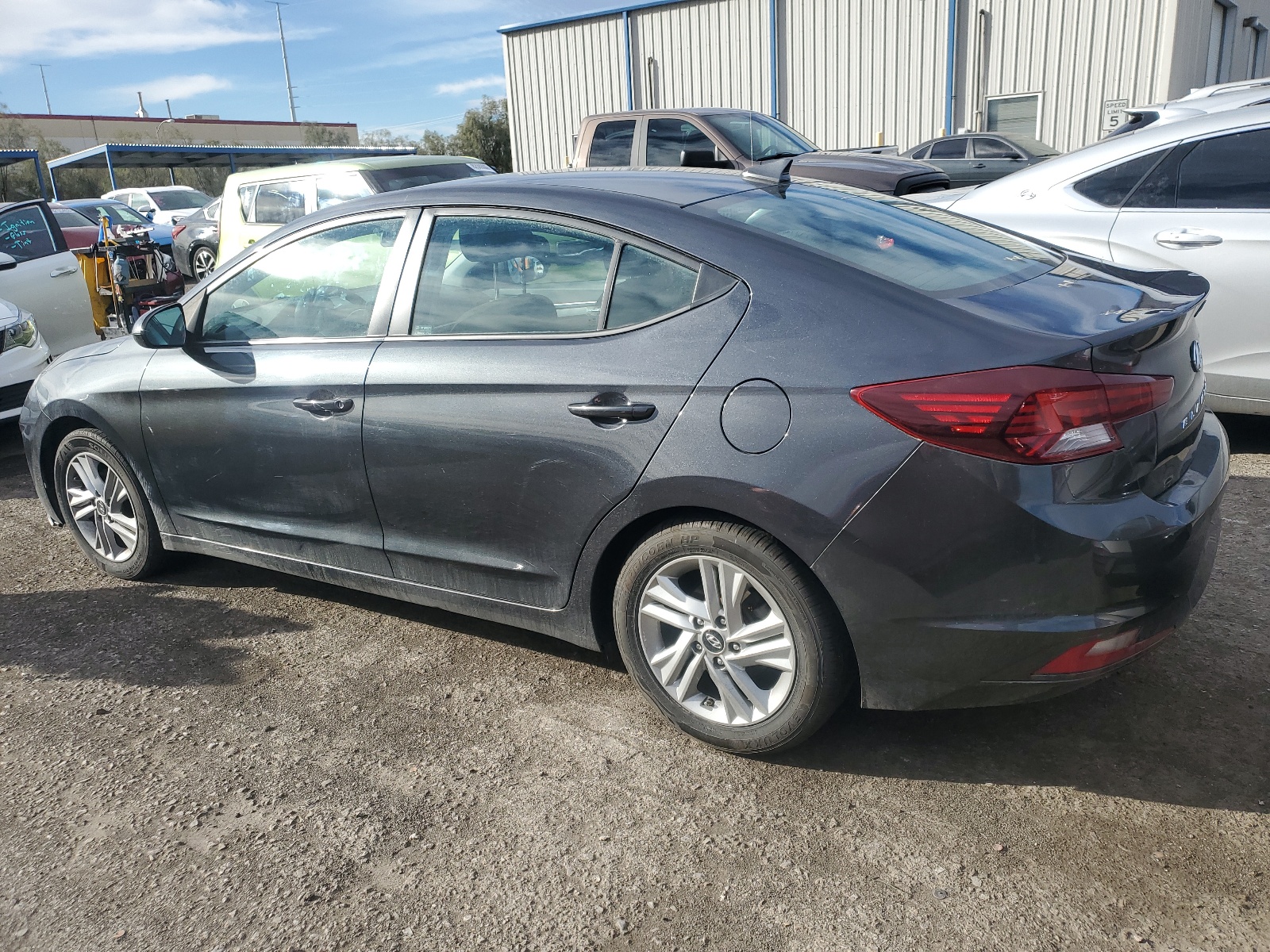 2020 Hyundai Elantra Sel vin: 5NPD84LF0LH576342