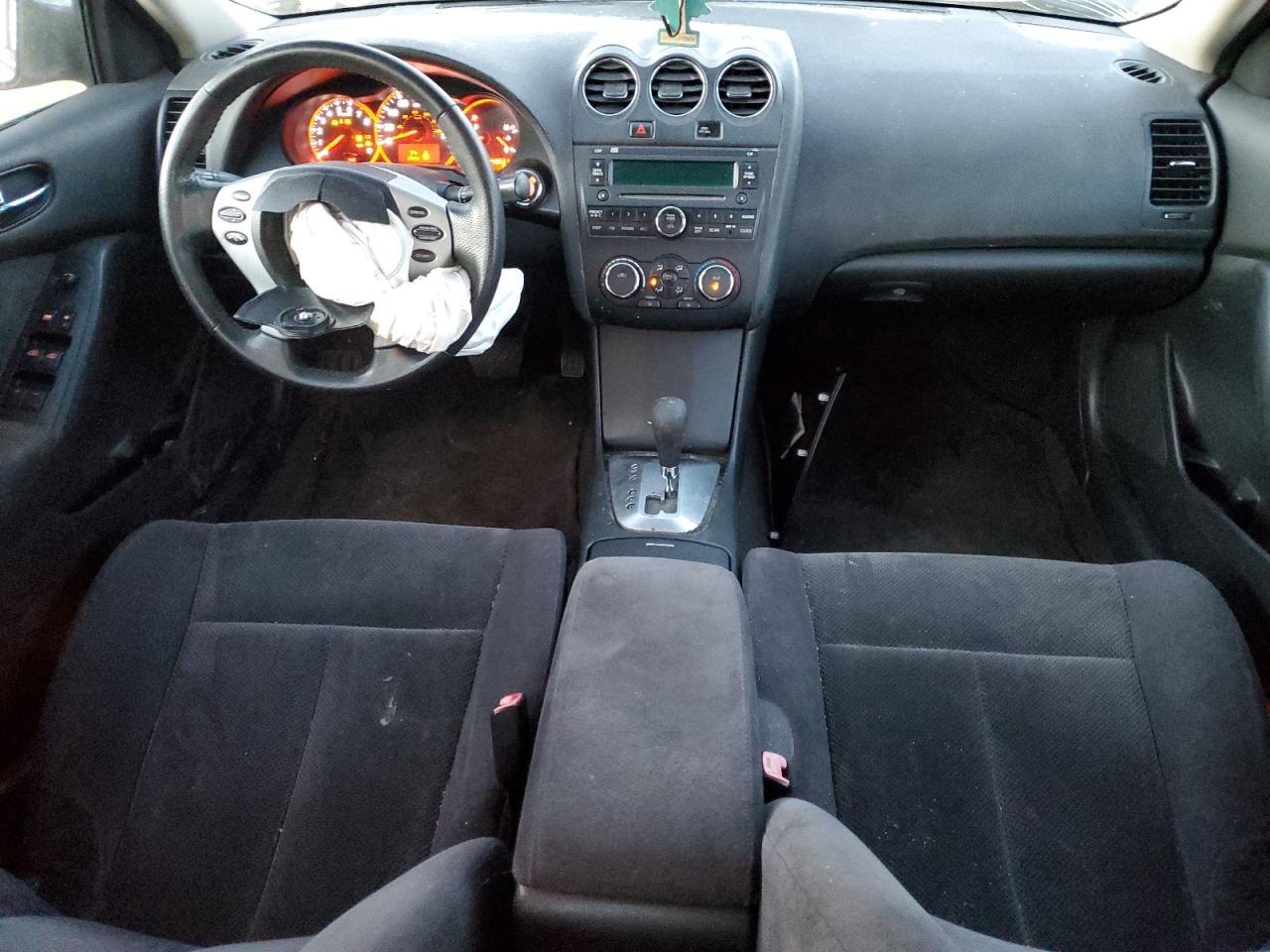 2008 Nissan Altima - Image 8