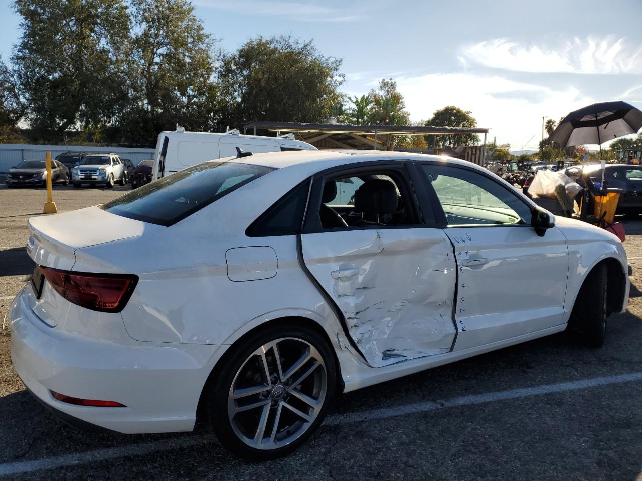 WAUAUGFF9KA125554 2019 Audi A3 Premium