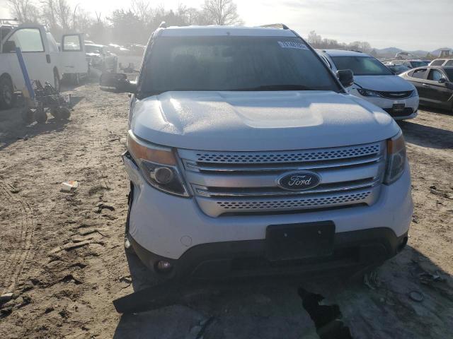  FORD EXPLORER 2015 Белы