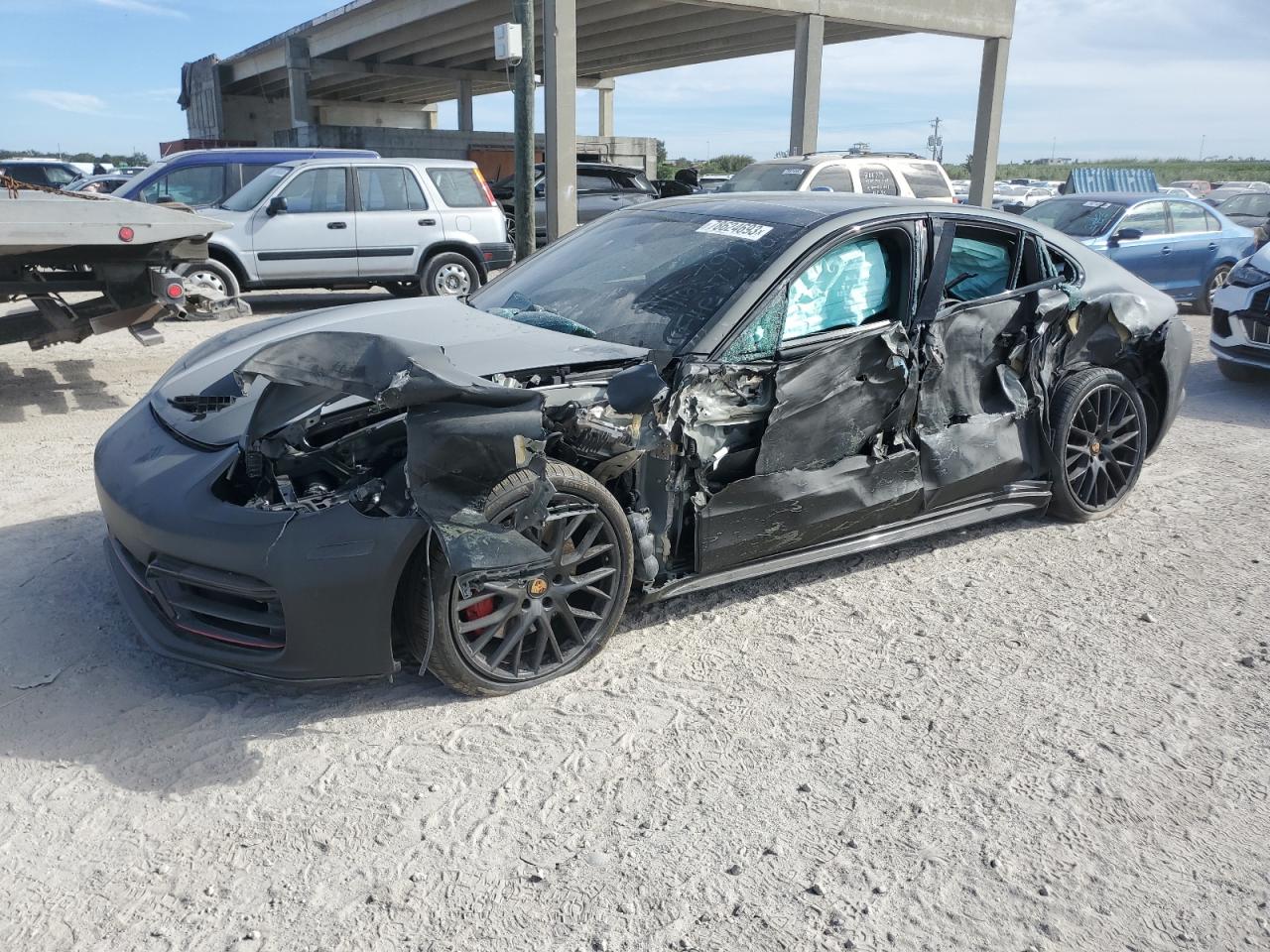 2021 Porsche Panamera Gts