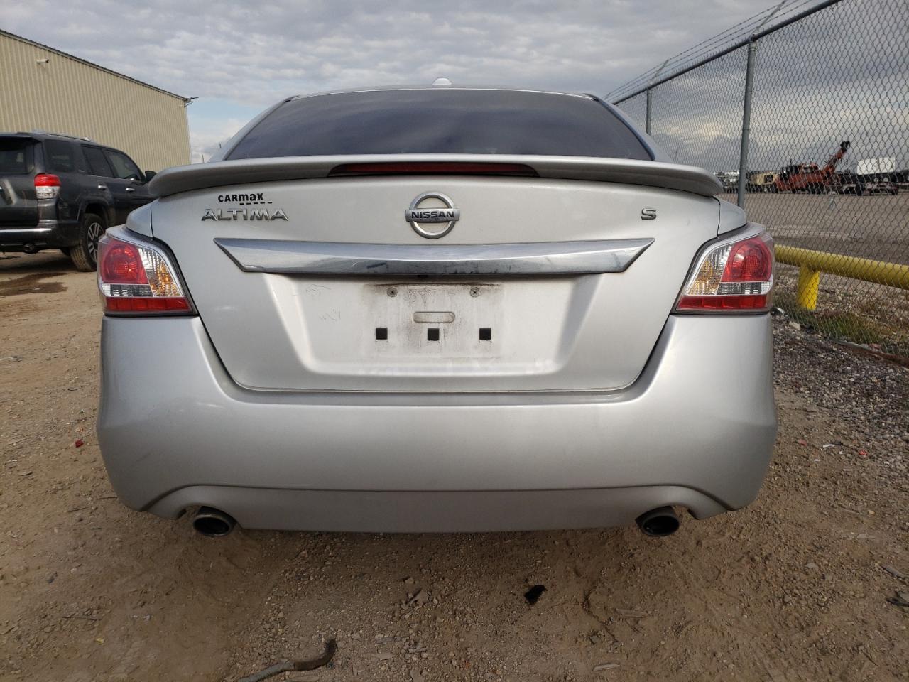 2015 Nissan Altima 2.5 VIN: 1N4AL3AP0FN394240 Lot: 81569353