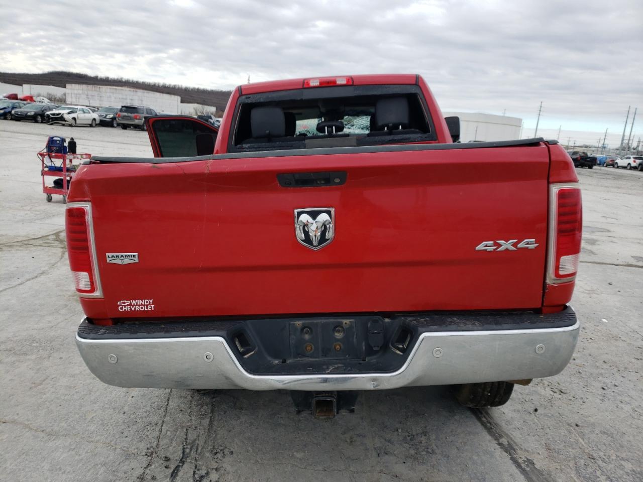 2017 Ram 2500 Laramie VIN: 3C6UR5FL2HG569713 Lot: 81590413