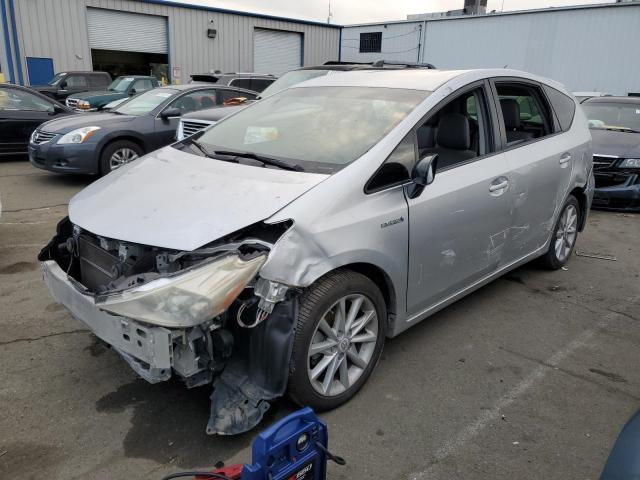 2012 Toyota Prius V продається в Vallejo, CA - Front End