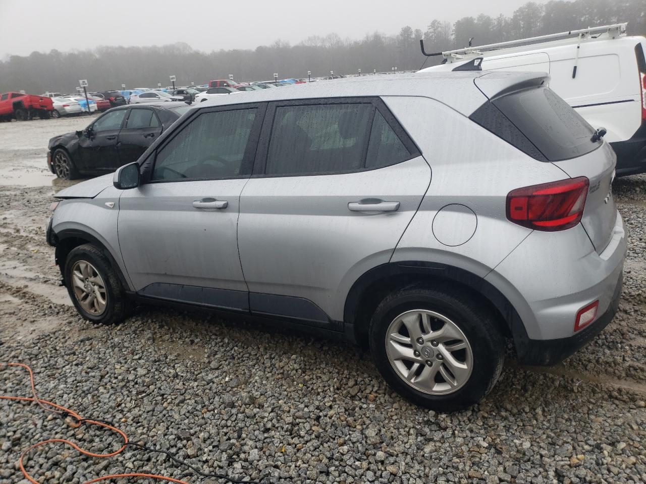 2022 Hyundai Venue Se VIN: KMHRB8A39NU140729 Lot: 81954233